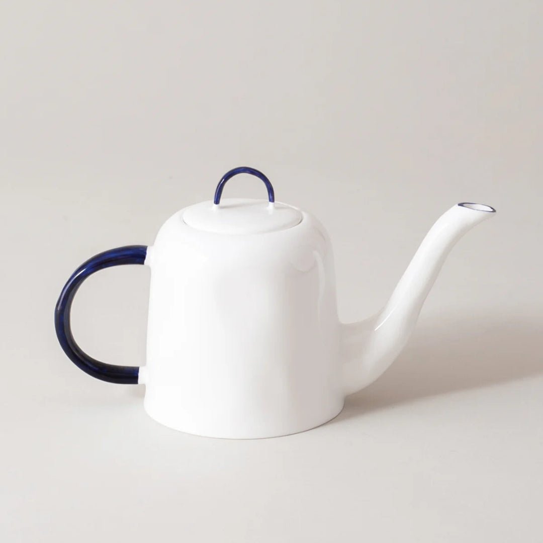 C1079-02_Teapot_Small_Cobalt_1200x1500_crop_center_314744fc-cb48-4def-b811-0fbe4de994b3.jpg
