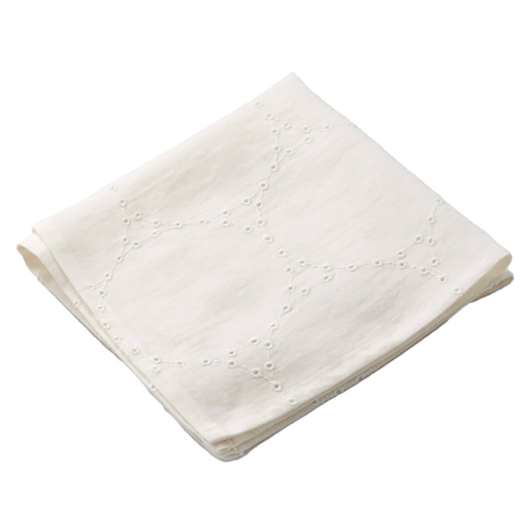 charvet-editions-napkins-venise-white.jpg